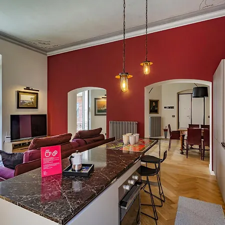 Apartment Stylish And Colorful By Wonderful Italy